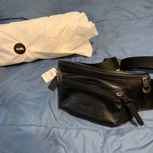 Coach messenger bag/Terrain Belt Bag